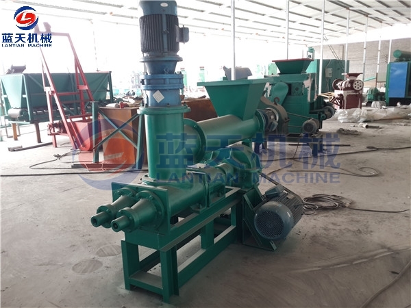 Coal Extruder