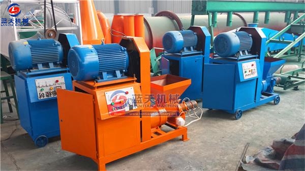 Sawdust Extruder